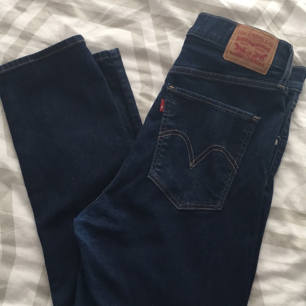 Mile high Levi jeans